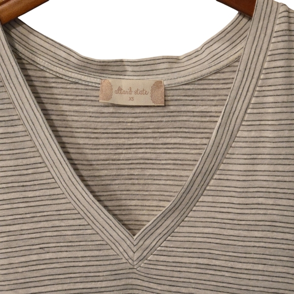 Altar’d State Ruffled Tank Top Gray & White Striped Women size XS - Picture 3 of 7